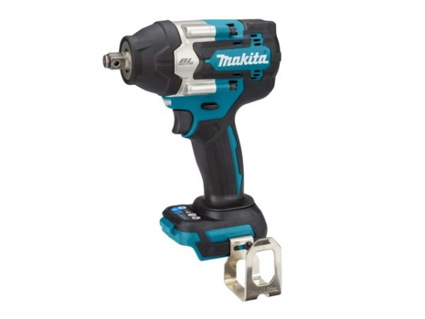 Аккум. ударный гайковерт MAKITA LXT DTW700RT1J в кейсе