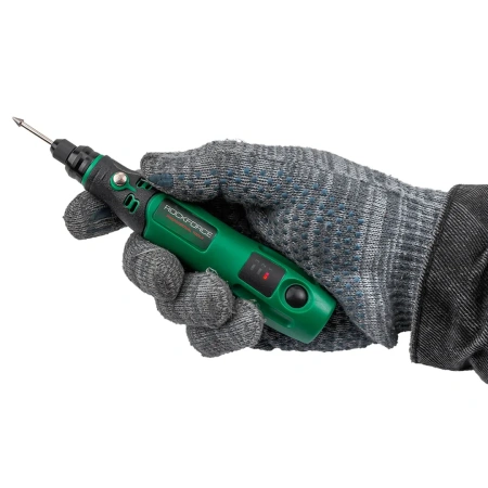 Шуруповерт аккумуляторный (3.6V, Li-ion 600Ah) в комплекте с аксессуарами, набор 26пр.
